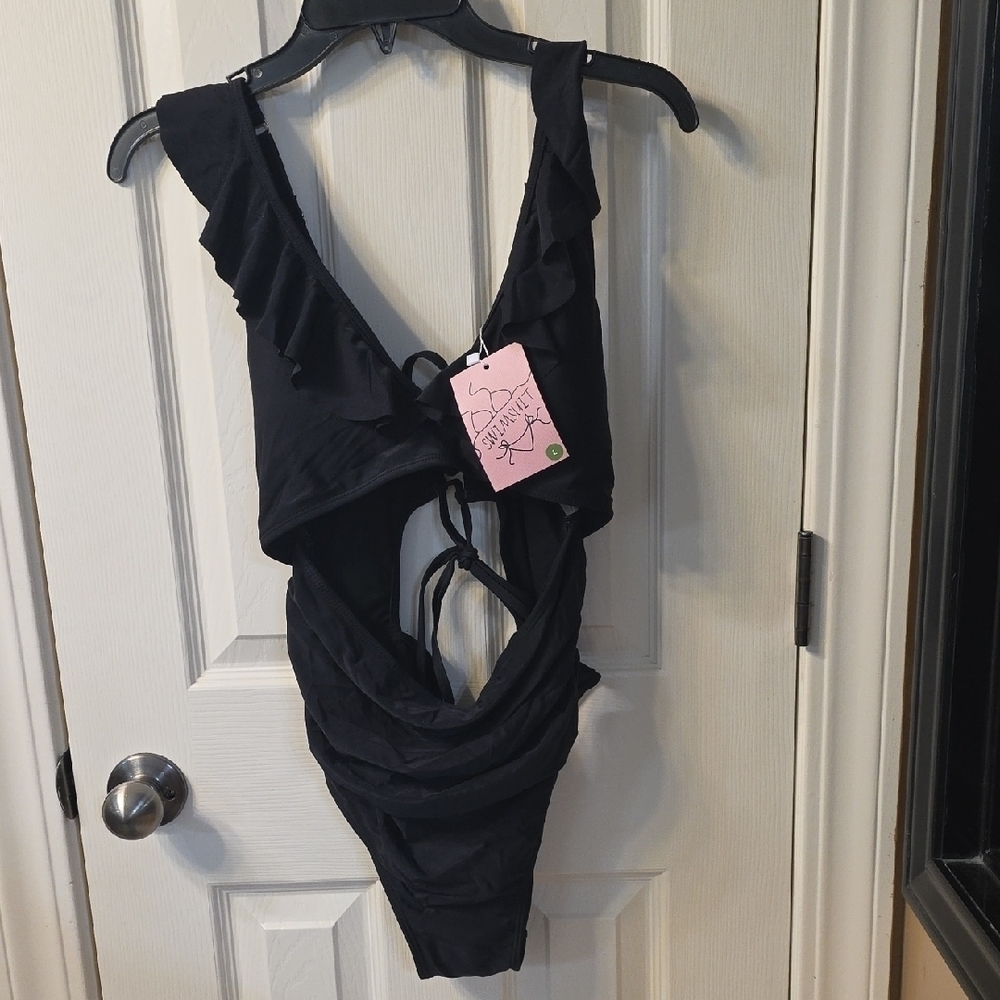 Elegant Black Women's Intimate Bodysuit - Picture 1 of 4